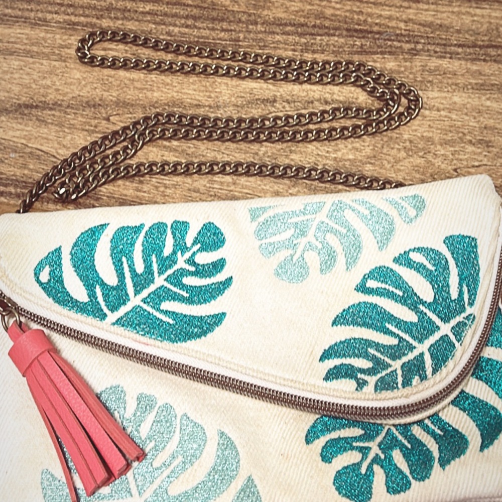 Tropical Leaf Print Chain Strap Bag
